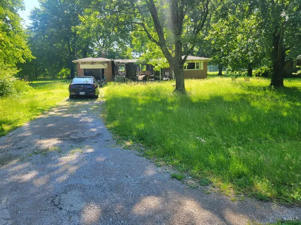 604 Laura Dr, Bethel, OH 45106