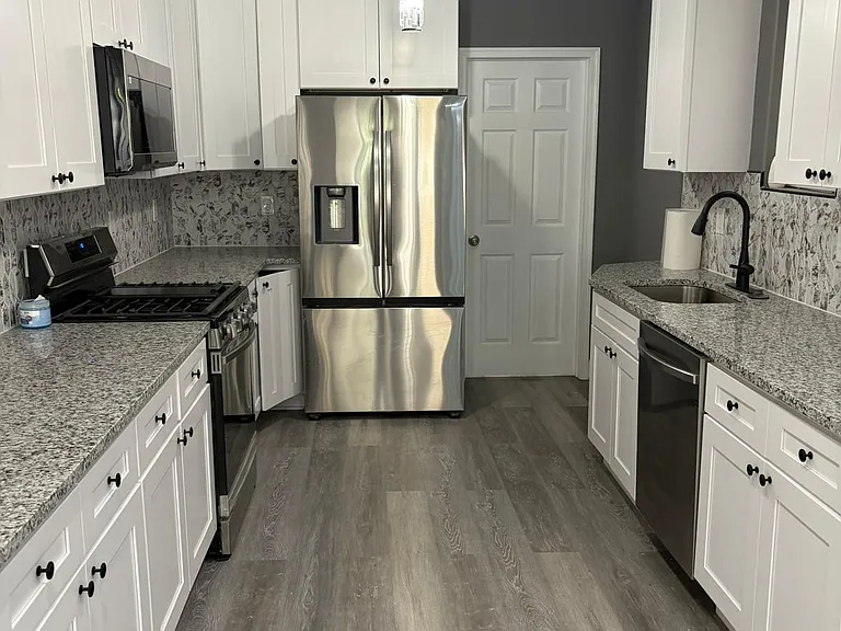 1729 N Caroline St #1 — Photo 1