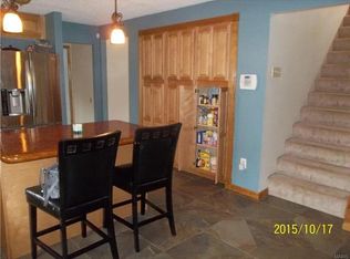 22 Kroeck Dr, Arnold, MO 63010