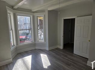 5 Lafayette St #B, Rochester, NH 03867