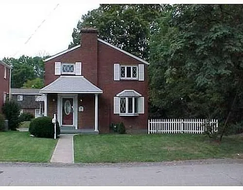 504 W Miller St photo 1