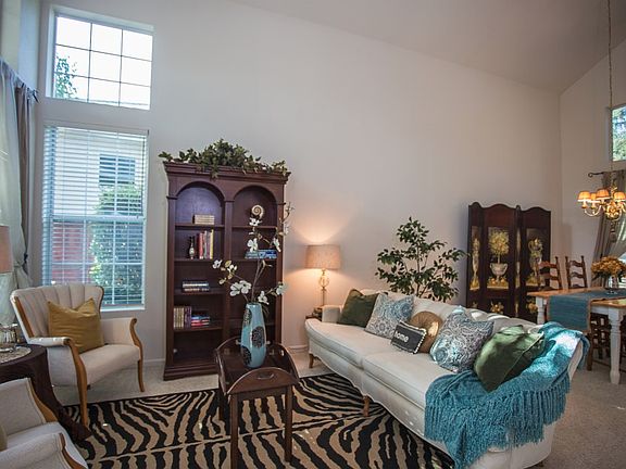 2nd image of 564 Fifteen Mile Dr