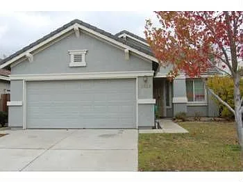 8233 Redford Way photo 1