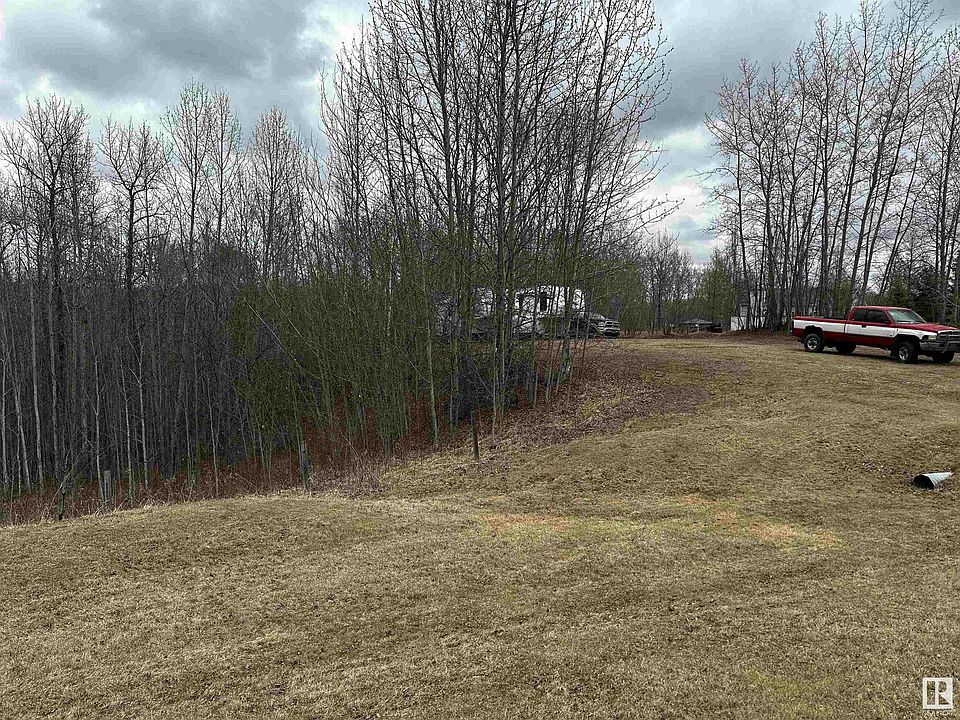 2nd image of 53319 Range Road 14 #93