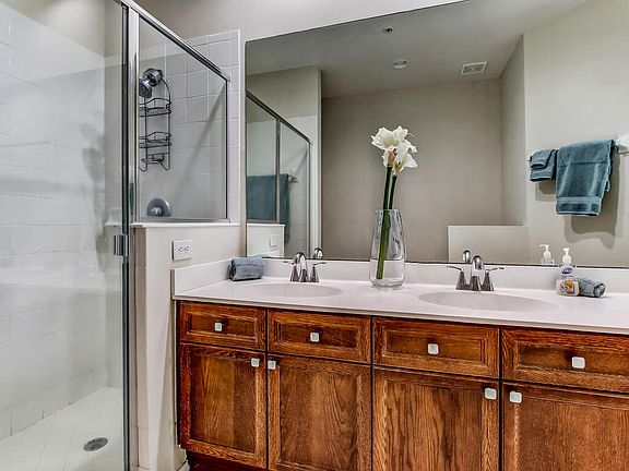 5th image of 455 La Travesia Flora St Unit A201
