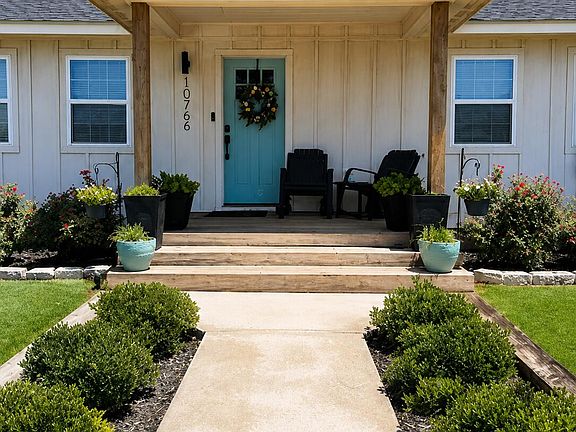 4th image of 10766 Emmitt Ln