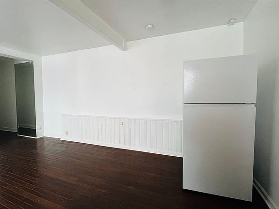 2nd image of 8902 W Chester Pike Floor 2