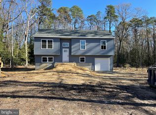 19 Woodrow Rd, Pine Hill, NJ 08021