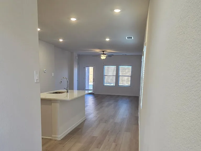 1733 Arches Rd — Photo 10