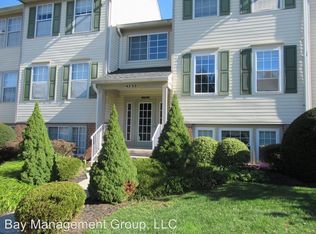 43 Bridle Ln, Nottingham, MD 21236