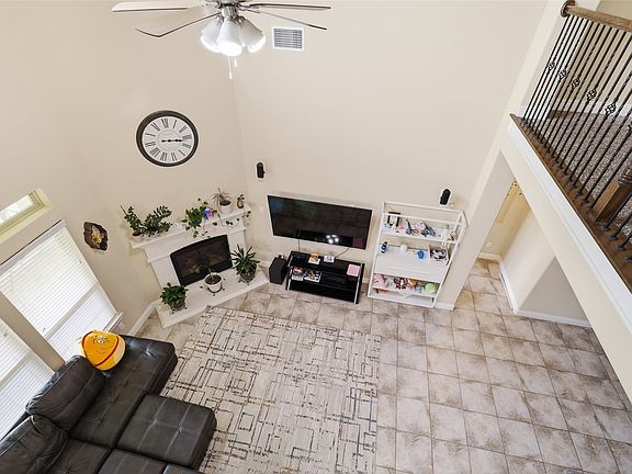2nd image of 10713 Galveston Pl