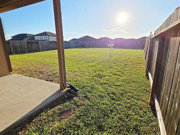 5th image of 9526 Matilda Creek Ct