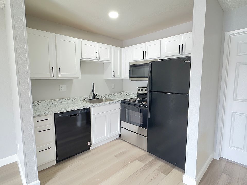 1st image of 2464 Wrondel Way #0