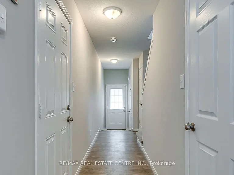 50 Pinnacle Dr #23 — Photo 2