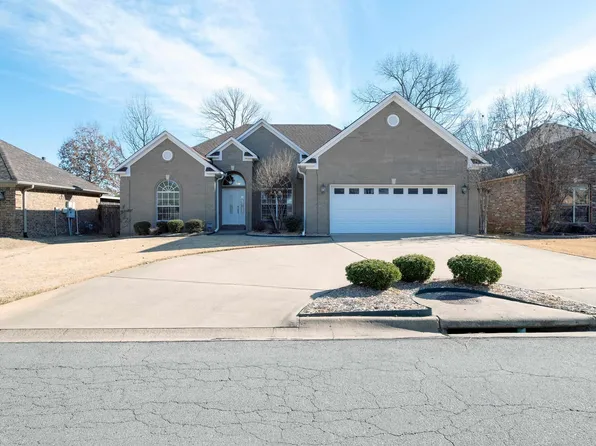 188 Auriel Cir, Maumelle, AR 72113