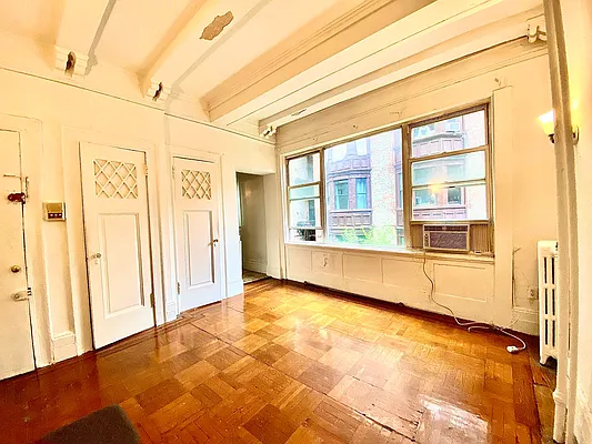 Rented by Manhattan Spaces | media 3