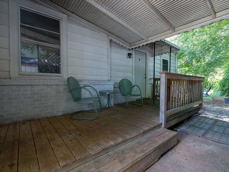 1A Callahan Ave — Photo 2