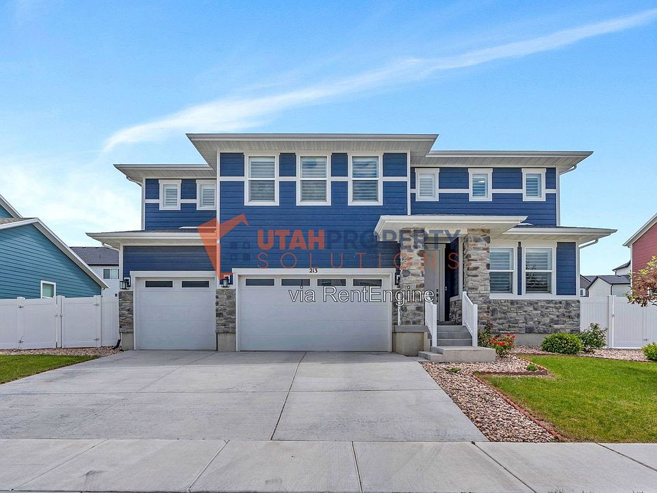 1st image of 213 W Prickly Pear Dr