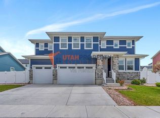 213 W Prickly Pear Dr, Saratoga Springs, UT 84045