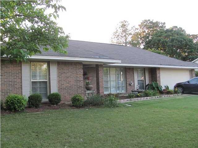 1st image of 1219 Charnwood Dr
