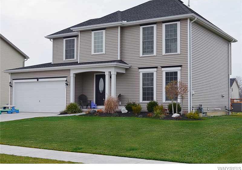 1st image of 147 Chancellor Ln