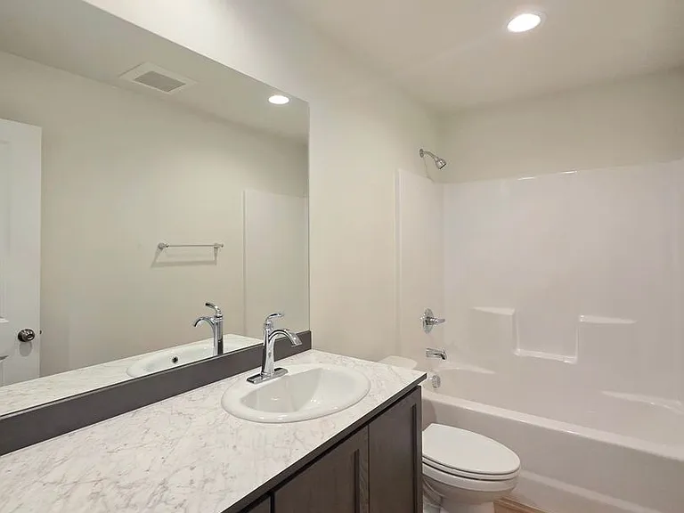 319 S Nevada Ave — Photo 20
