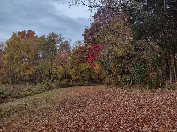354 Ward Ln, Washburn, TN 37888