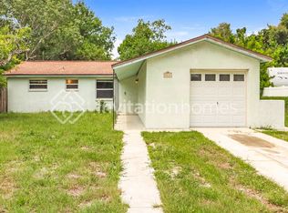 8837 79th Pl, Seminole, FL 33777