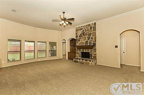 2nd image of 301 Shepherds Ln