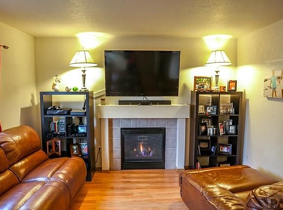 4th image of 3830 Pronghorn Ln