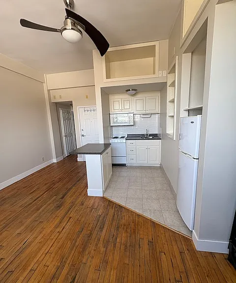 131 E 3rd St #604 — Photo 9
