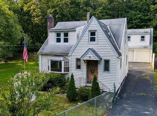 8 Crescent Hill Drive, Cortlandt Manor, NY 10567