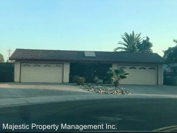 1418 Castle Oaks Dr, Stockton, CA 95210