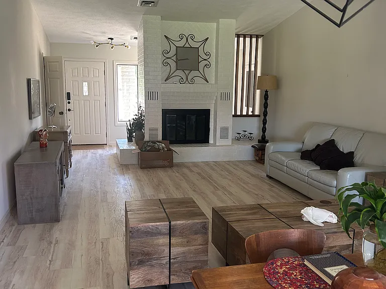 Large modern layout