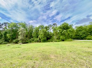 149 E Cobb St, Grove Hill, AL 36451