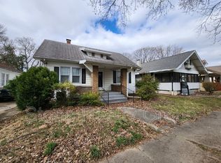 1716 N 12th St, Terre Haute, IN 47804