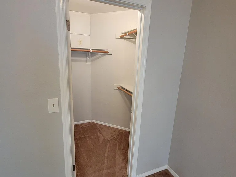 1321 W Boxelder Ct — Photo 15