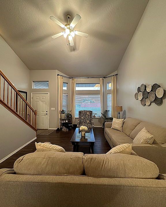 1857 NE 4th St, Hermiston, OR 97838 Zillow