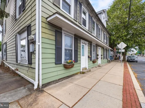 128 E Main St, Mount Joy, PA 17552