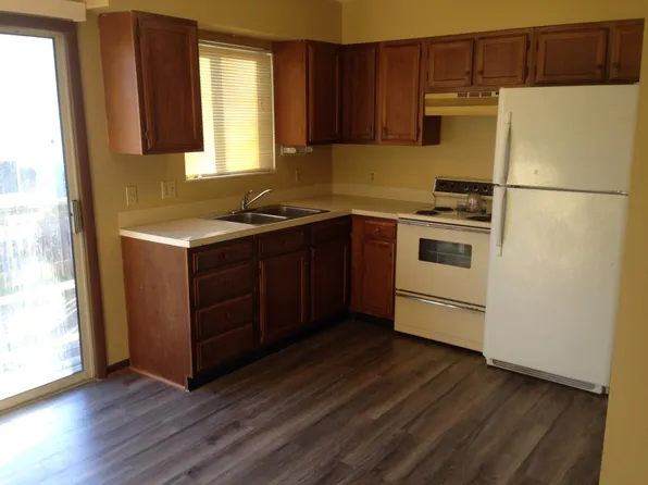 1936 Highland Park Rd APT 10, Wooster, OH 44691