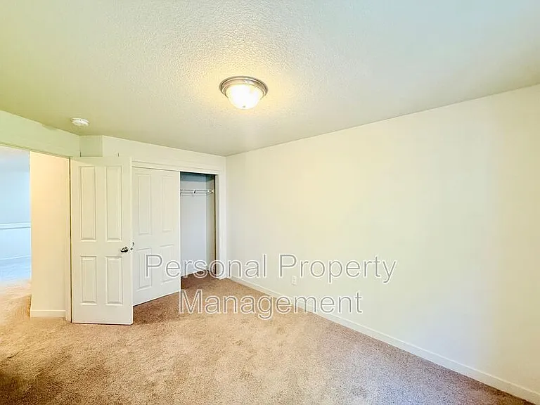 2406 NE 130th Ave — Photo 20