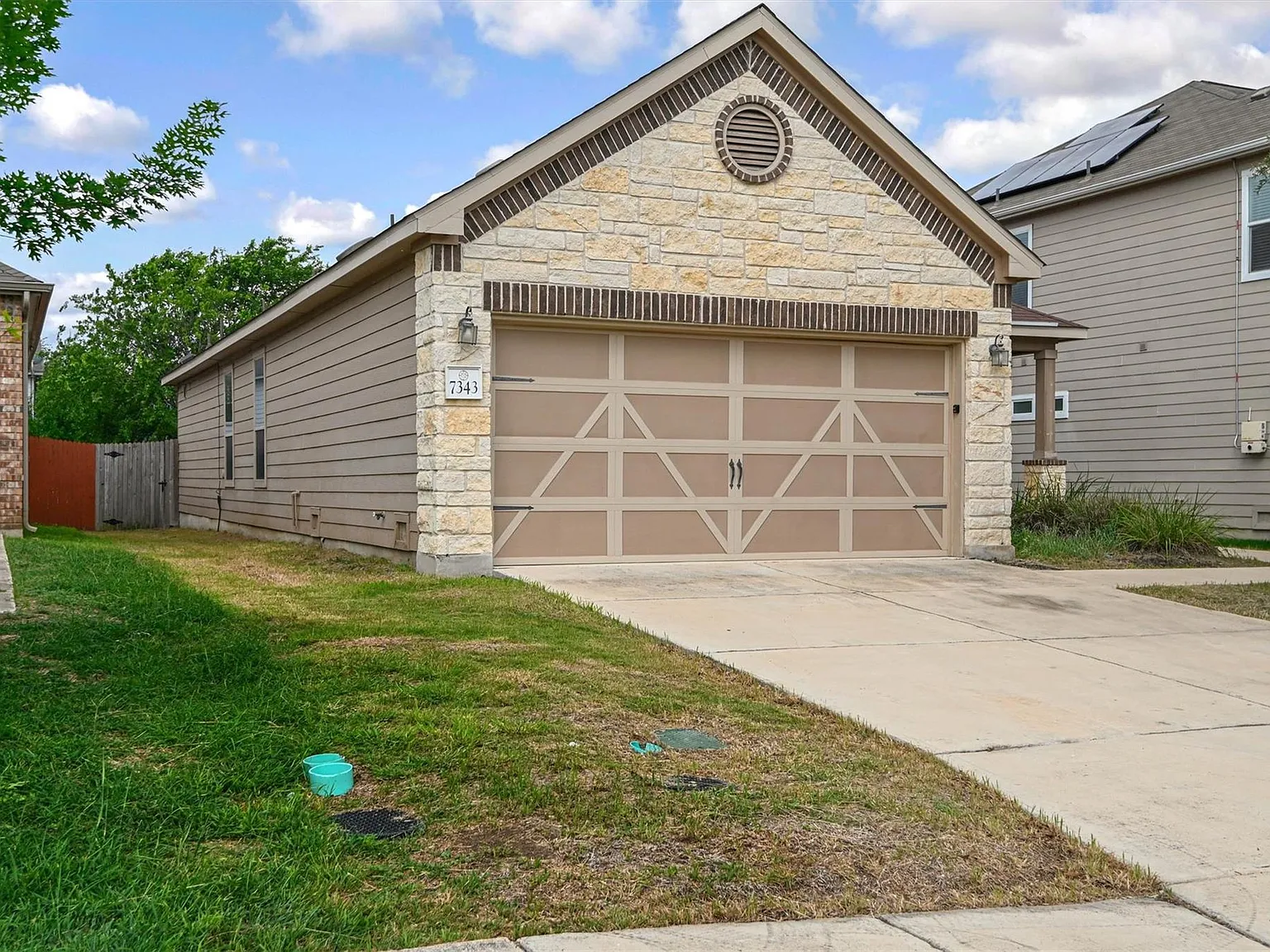 4 bed, 2.0 bath, 1527 sqft, $1,895 — Photo 4
