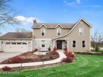 5 Bent Tree Ct, Hawthorn Woods, IL, 60047
