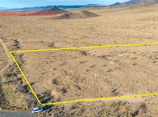 7729 W Sanctuary Rd, Chloride, AZ 86431