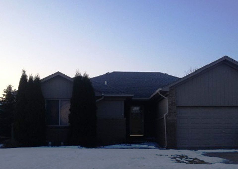 1st image of 25564 Noble Dr