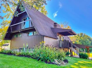 7308 Clark Rd, Atwater, OH 44201