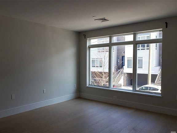 3rd image of 160 Beach 6th St #A