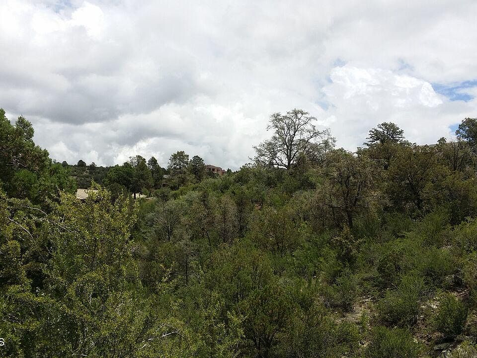 1st image of 742 W Lee Blvd