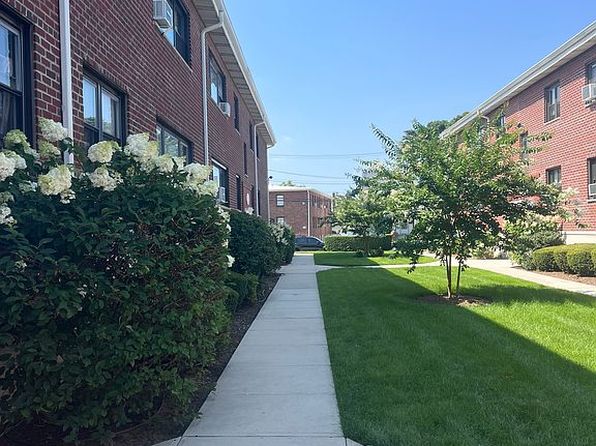 55 Tulip Ave APT 5-4