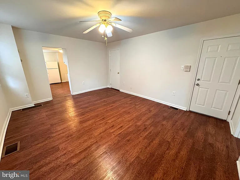 4444 Richmond St #1S — Photo 3